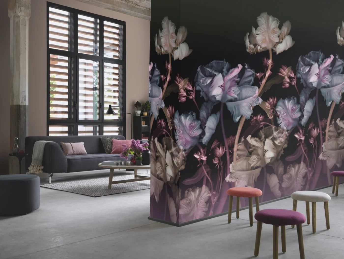 Herbstliche Tapetentrends 2024 – Bringen Sie Gemütlichkeit und Stil in Ihr Zuhause