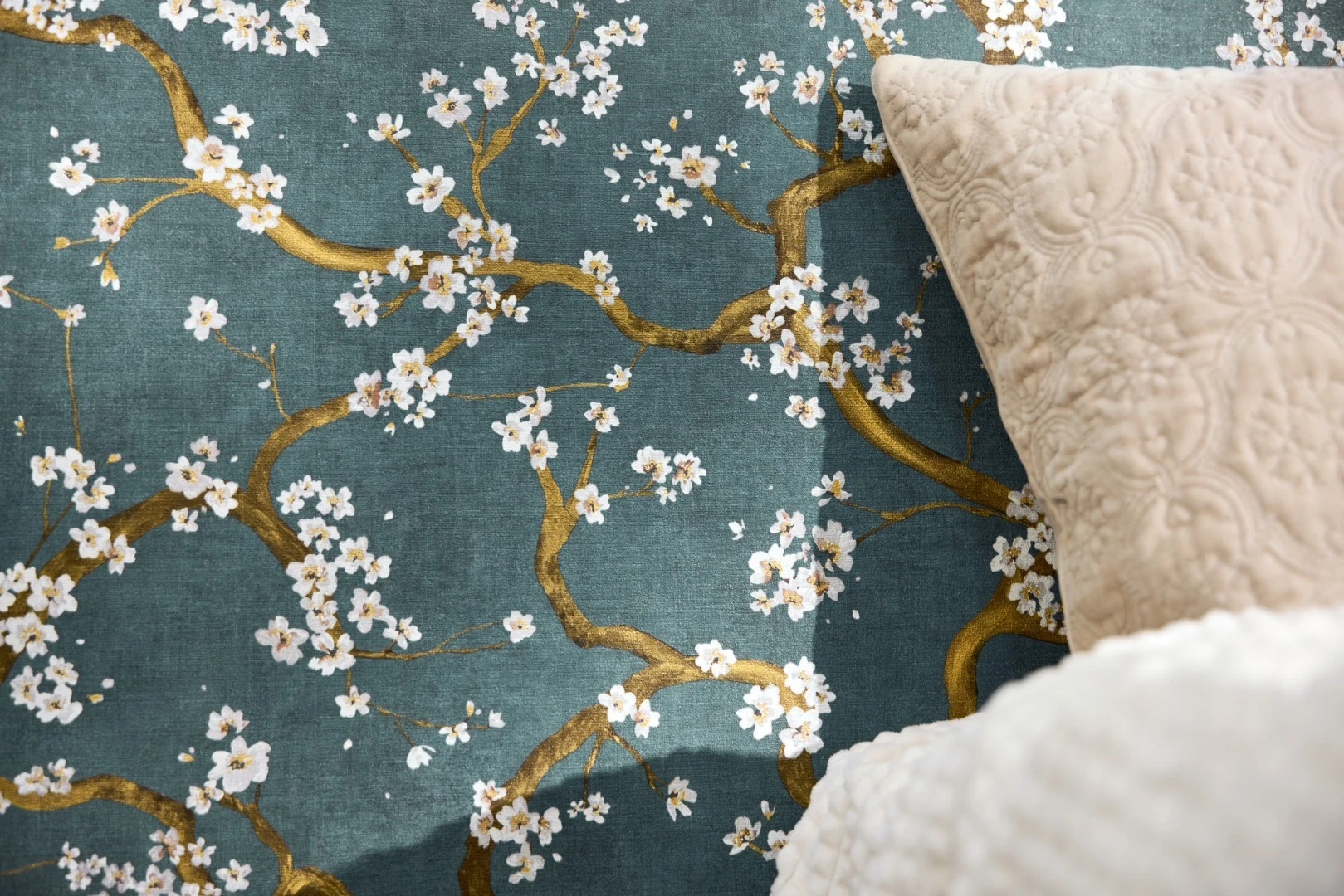 781994 Krischblüten Floral Metropolitan Stories Hot Spots